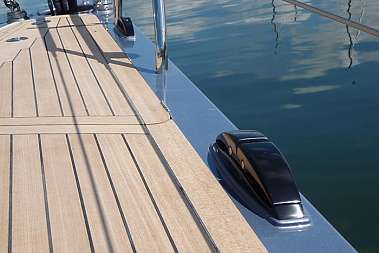 65&#039; Café Racer: Hodgdon Yachts, USA